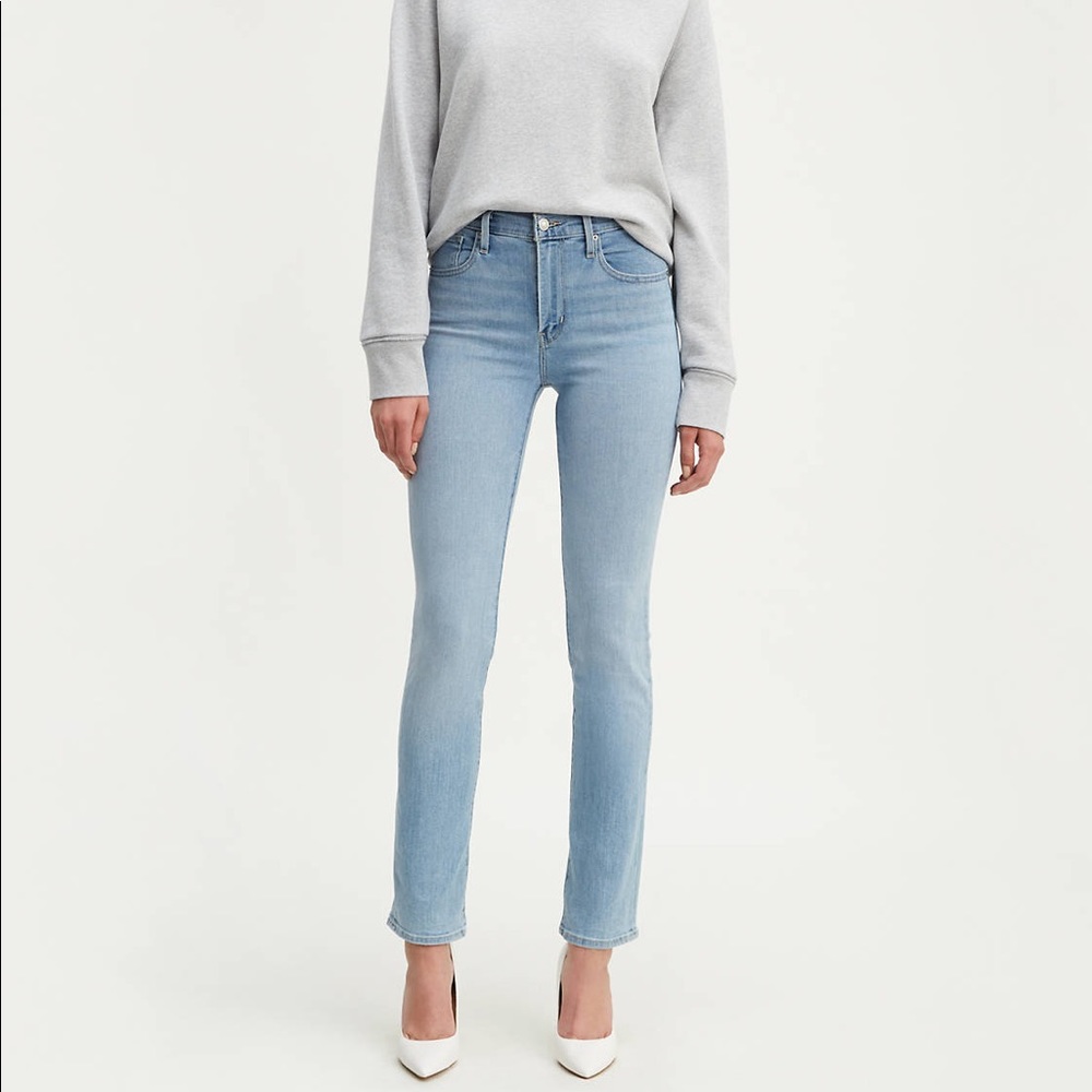 LEVIS 724 High Rise Straight Jeans